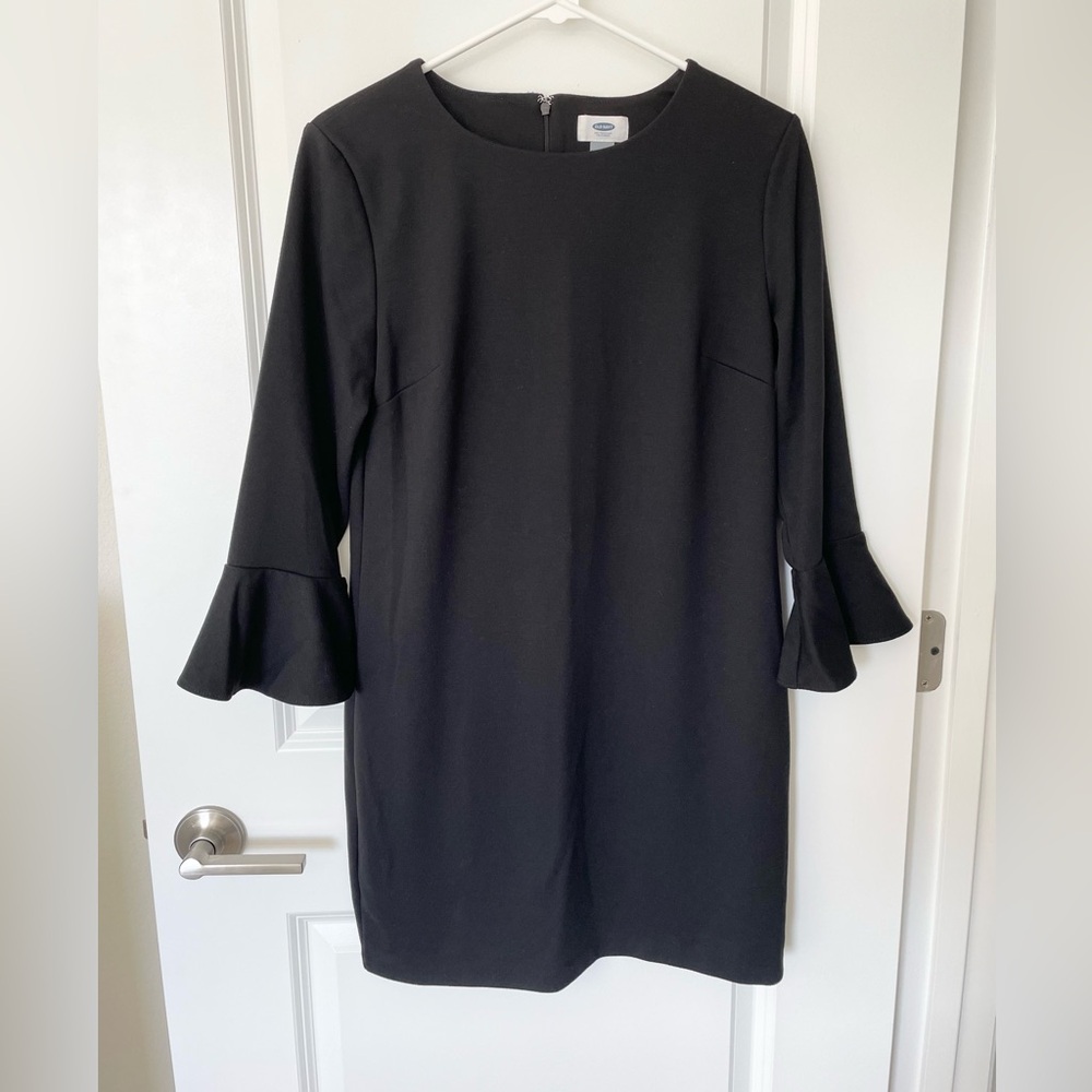 Old Navy Flutter Bell Sleeve Dress